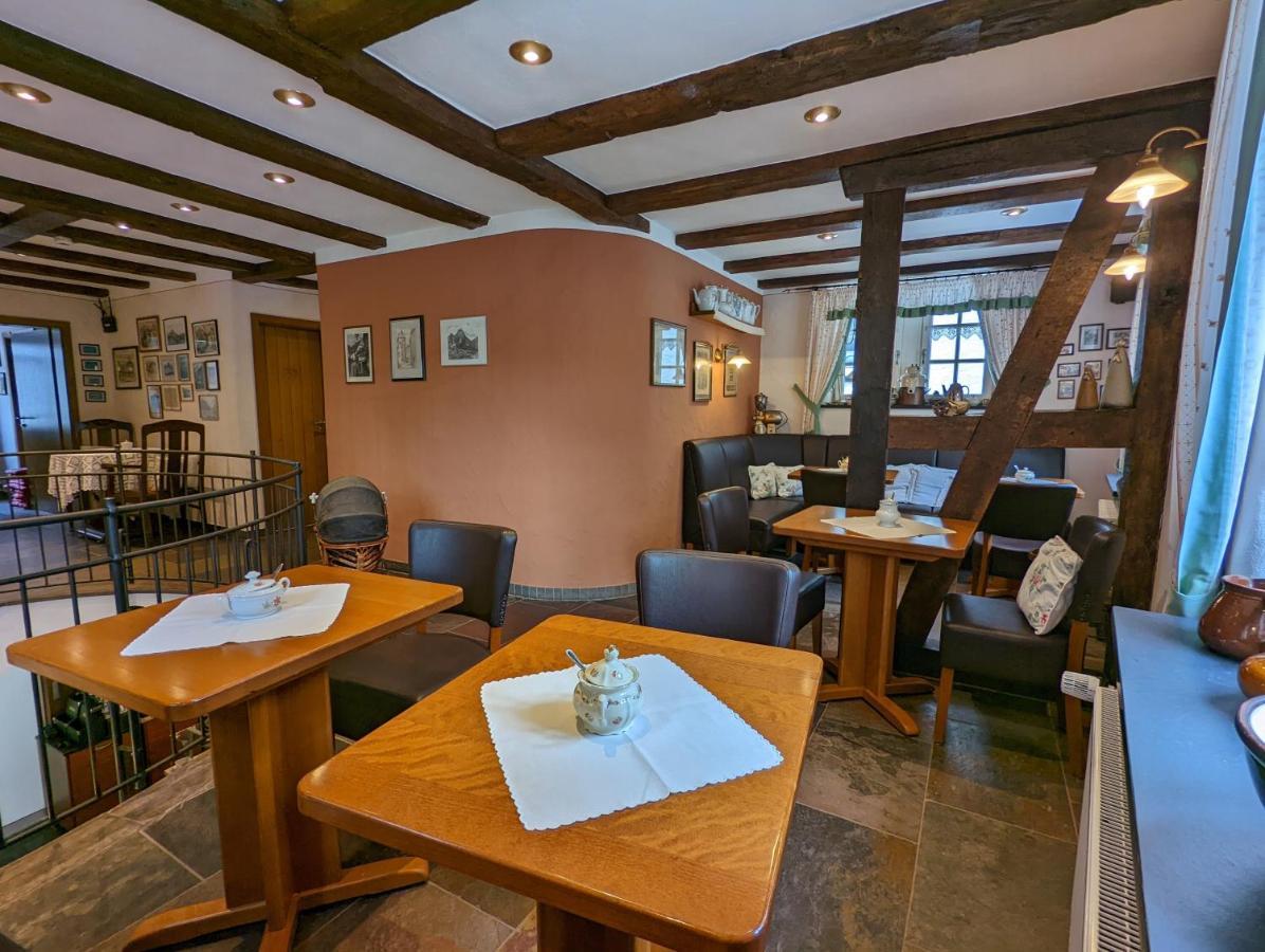 Hotel Klapperburg Beilstein  Ngoại thất bức ảnh